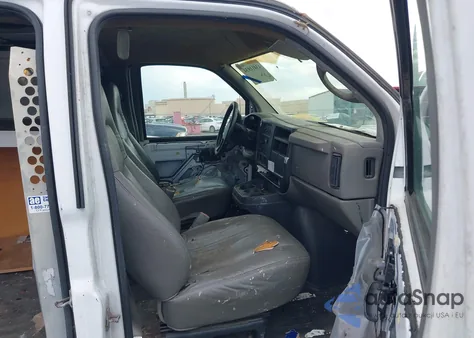 2006 Chevrolet Express Work Van из США, поврежденный, VIN 1GCGG29V561151455